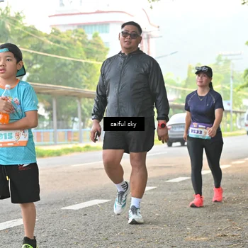 Runner Photo 8347258