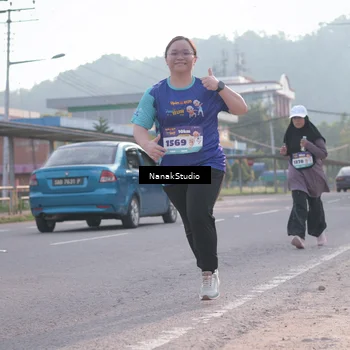 Runner Photo 8347259