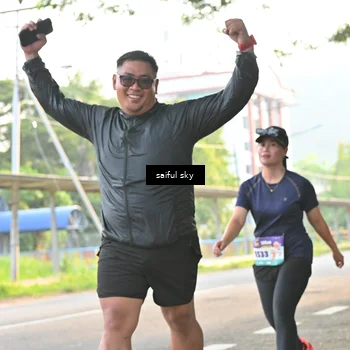 Runner Photo 8347283