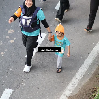 Runner Photo 8347289