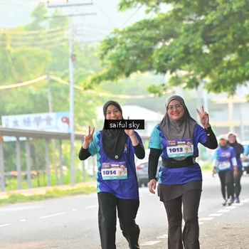 Runner Photo 8347298