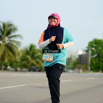 Runner Photo 8347305