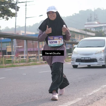Runner Photo 8347312