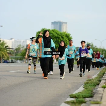 Runner Photo 8347332