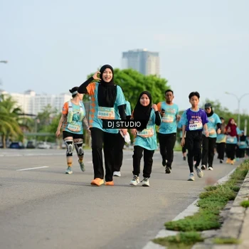 Runner Photo 8347341