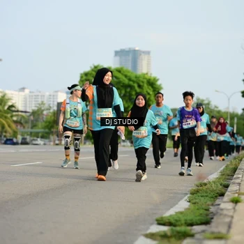 Runner Photo 8347343