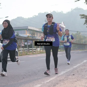 Runner Photo 8347358