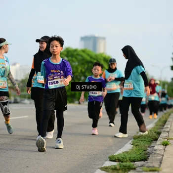 Runner Photo 8347381