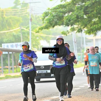 Runner Photo 8347384
