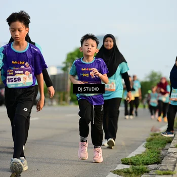 Runner Photo 8347398