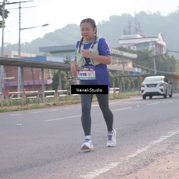Runner Photo 8347406