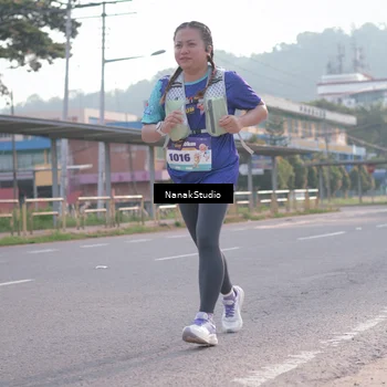 Runner Photo 8347411