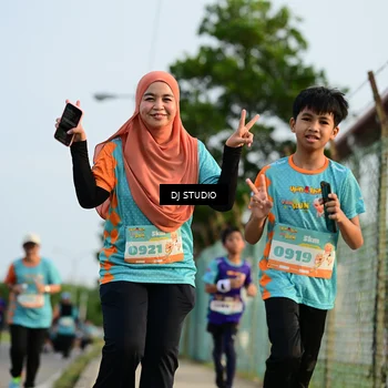 Runner Photo 8347416