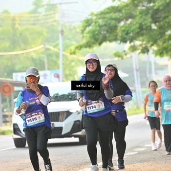 Runner Photo 8347417