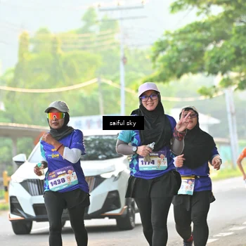 Runner Photo 8347418