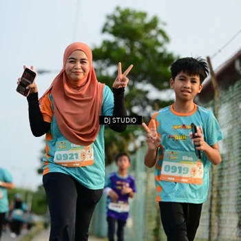 Runner Photo 8347424