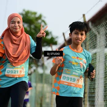 Runner Photo 8347429