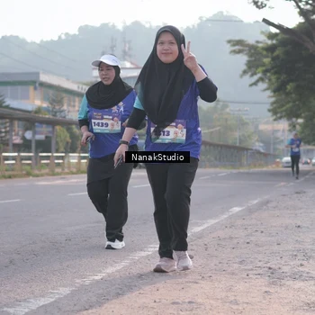 Runner Photo 8347447
