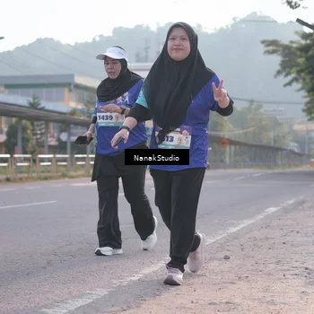 Runner Photo 8347455