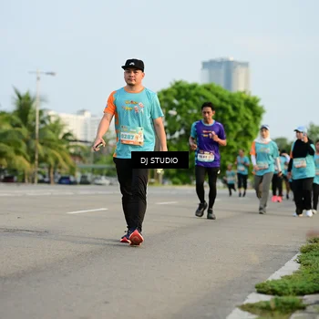 Runner Photo 8347482