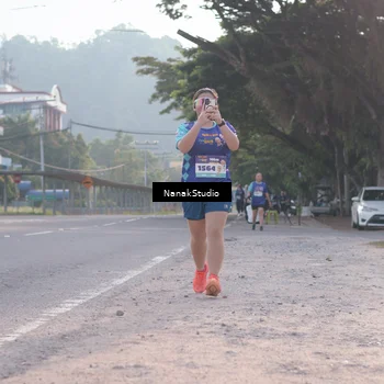 Runner Photo 8347523