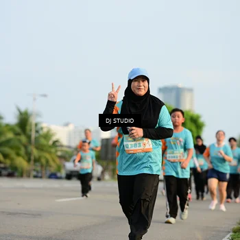 Runner Photo 8347547