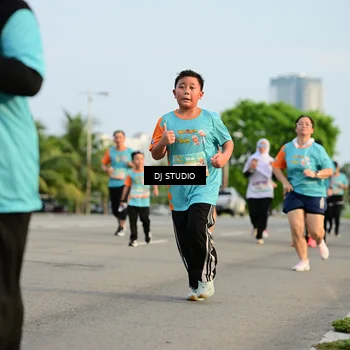 Runner Photo 8347557