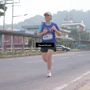 Runner Photo 8347577