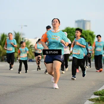 Runner Photo 8347585