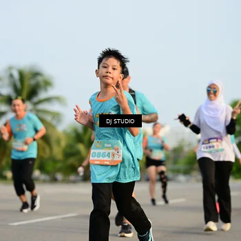 Runner Photo 8347594