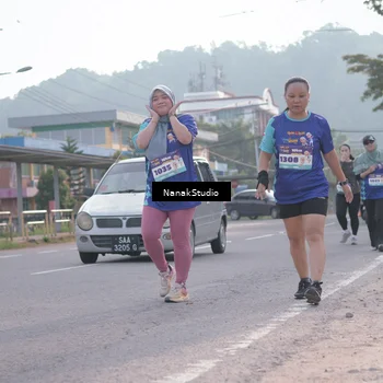 Runner Photo 8347596