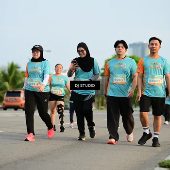 Runner Photo 8347618