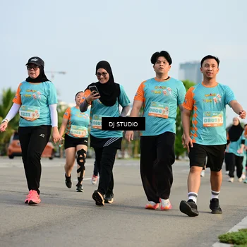 Runner Photo 8347624