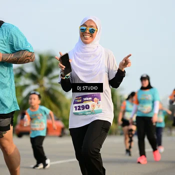 Runner Photo 8347633