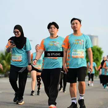 Runner Photo 8347638
