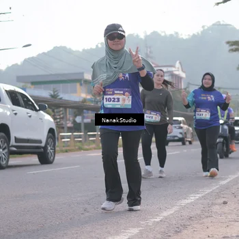 Runner Photo 8347643