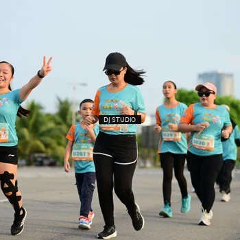 Runner Photo 8347657