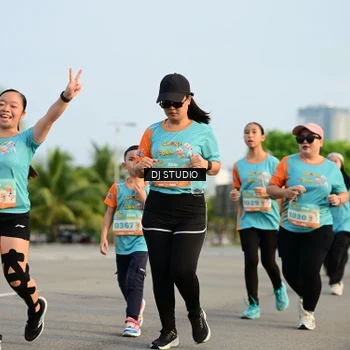 Runner Photo 8347658