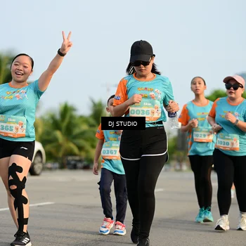 Runner Photo 8347676