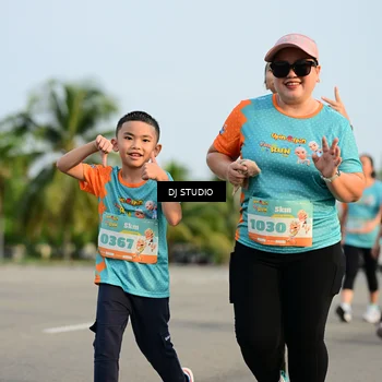 Runner Photo 8347691