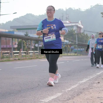 Runner Photo 8347712