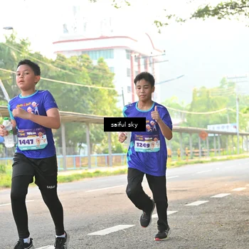 Runner Photo 8347759