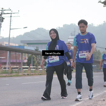 Runner Photo 8347774