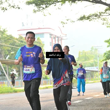 Runner Photo 8347780