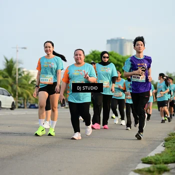 Runner Photo 8347781