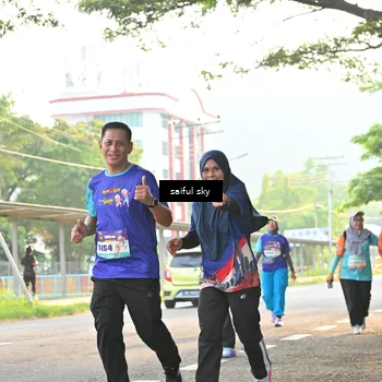 Runner Photo 8347786