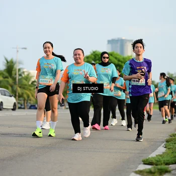 Runner Photo 8347787