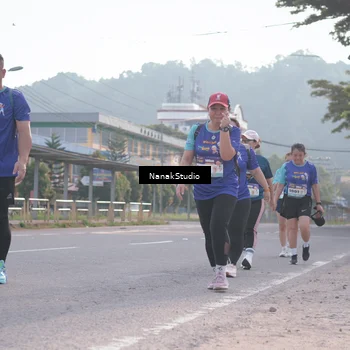 Runner Photo 8347789