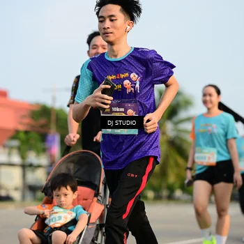 Runner Photo 8347815