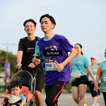 Runner Photo 8347845